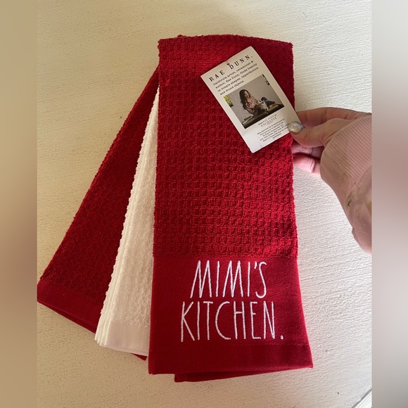 Rae Dunn set of three Mimi’s Kitchen red and white kitchen Valentines towels - Picture 2 of 3